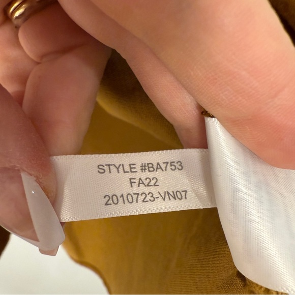 J.Crew Mustard Corduroy Button Front Shirt XS | Fall Cotton Stretch Utility Top - Picture 8 of 9